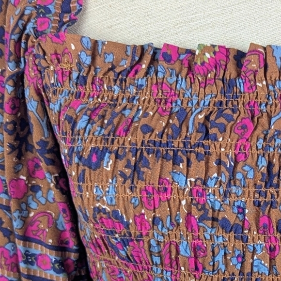 Haute Hippie Style Top Blouse Smocked Bodice Long Sleeve Floral Multicolor S NWT - Picture 3 of 11